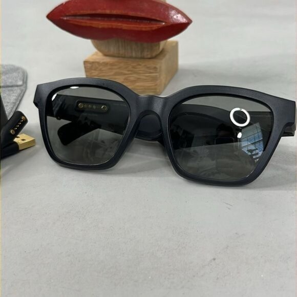 Bose Frames Alto Audio Sunglasses with Open Ear Headphones Black with Bluetooth - Picture 12 of 14